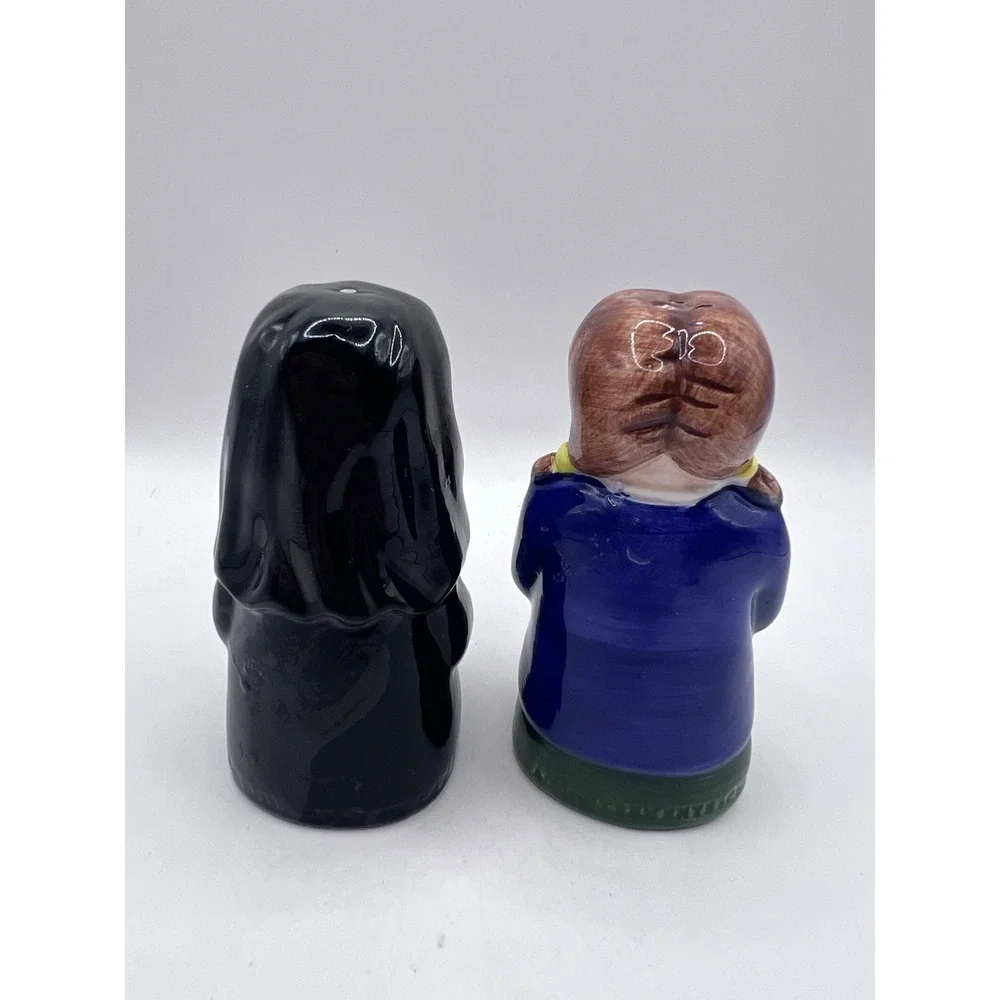 Nun & Catholic School Girl Salt & Pepper Shakers Ceramic Church Religion 1998 Vt